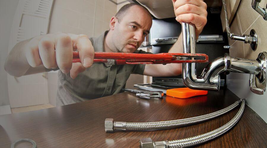 Expert burst pipe repair services in Kenly, NC